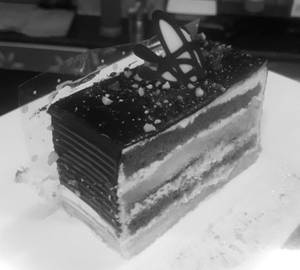 Nuts & Fudge Cake