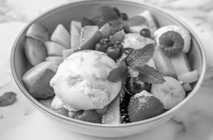 Fruit Salad With Ice Cream