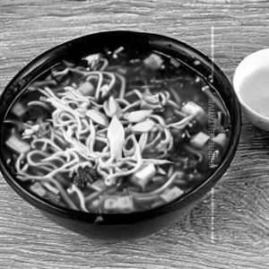 Lemon Chilli Paneer & Noodle Soup