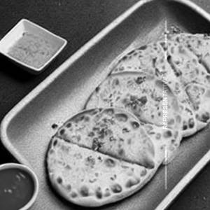 Butter Garlic Nan
