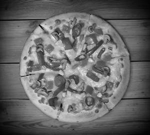 Mushroom delight pizza
