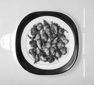 Pepper chicken dry (half)