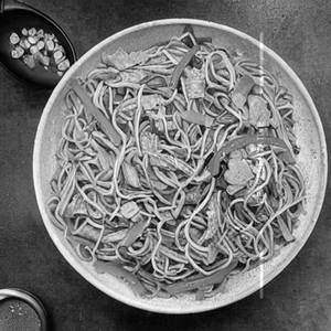Mixed Hakka Noodles [750 Ml]