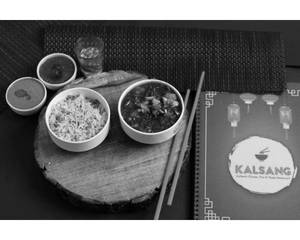 Veg Manchurian Gravy +Hakke Noodles / Fried Rice