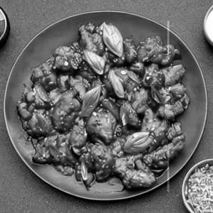 Chilli & Basil Stir-Fried Chicken