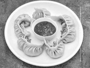 Veg Momos