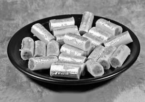 Kaju Roll