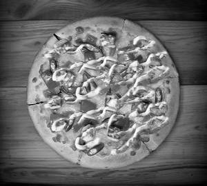 Indi paneer pizza