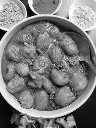 Dum Aloo Bharwan