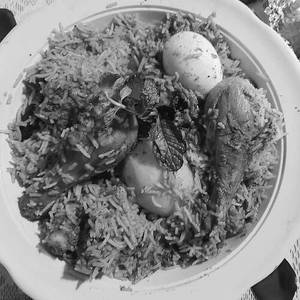 Hyderabadi Chicken Mughlai Dum Biryani [2 Leg Pieces]