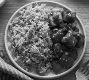 Fried Rice With Black Pepper Paneer