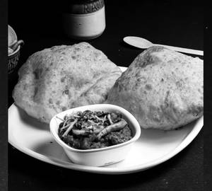 Atta Wali Puri Chole