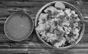 Upma With Sambar / Rassa Wati