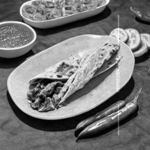 Jalapeno Kuboos Shawarma