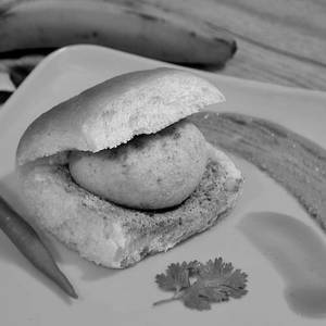 Cheese Butter Fry Vada Pav