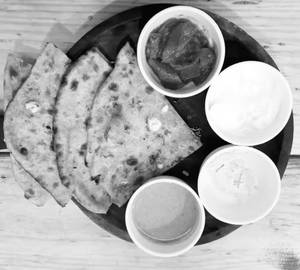 Amritsari Mixed Kulcha