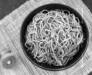 Veg Hakka Noodles
