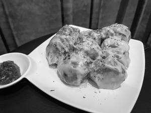 Veg Afghani Momo( 8 Pcs)