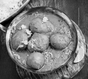 Kashmiri Dum Aloo