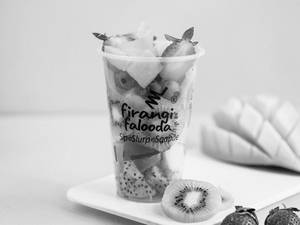 Fresh Fruit Salad