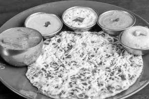 Veg Cheese Uttapam