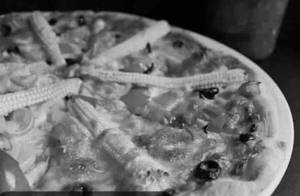 Baby Corn Pizza