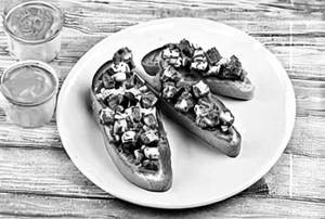 Paneer Cheese Chilli Toast