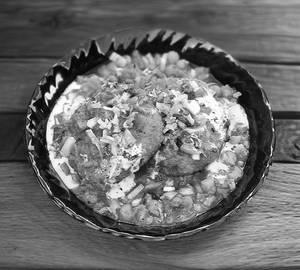 Aloo Tikki Chaat