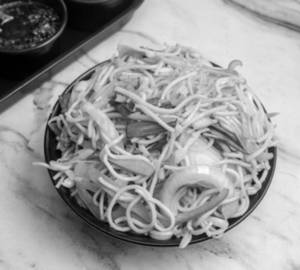 Indo Veg Hakka Noodles