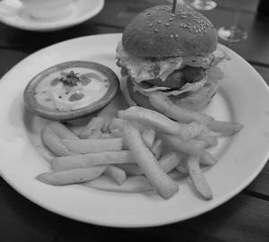 Messy Chicken Burger