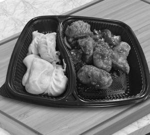Chicken Chilli Momo (5Pcs) + Chicken Steam Momos (5 Pcs)