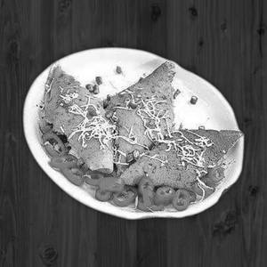 Paneer Chilli Dosa with cheese