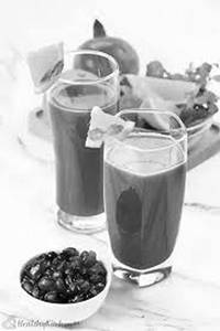 Mosambi With Pineapple And Pomegranate Juice