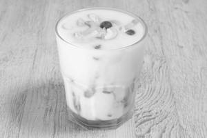 Kaju Draksh Lassi