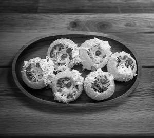 Cheese Puri 6 Nos