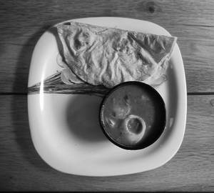 Egg curry + 2 chapati