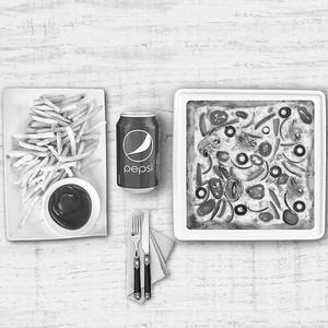 Veggy Knock ( 1 Veg World Pizza + 1 French Fries+ 1 Soft Drink )