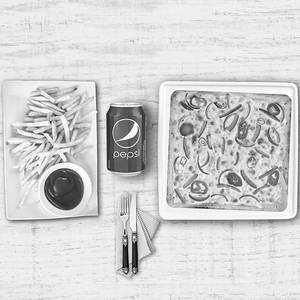Classic Fried  ( 1 Classic Veg Pizza +1 French Fries+ 1 Soft Drink )