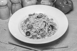 Aglio E Olio Spaghetti