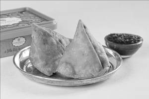 Chota Dry Samosa [250 grams, 1 Packet]