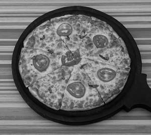 Regular Margherita Pizza