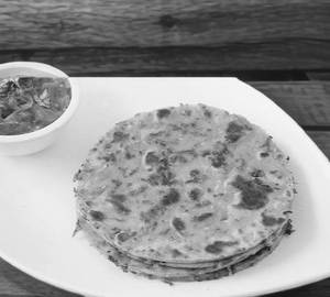 Aloo Methi Paratha