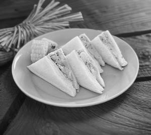 Mushroom Corn Delight Sandwich [Large] 
