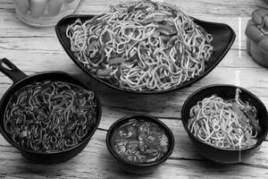 Veg Tripple Schezwan Noodles