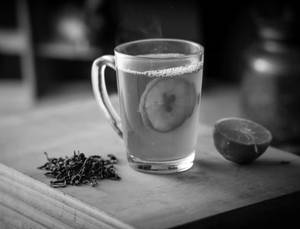 Lemon black tea