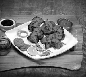 Chi Tandoori [Regular Half]