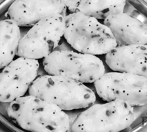 Kara Kozhukattai(250 Gms)