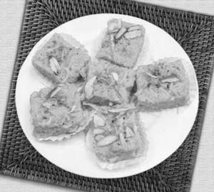 Sev Badam Burfi 250 Gm