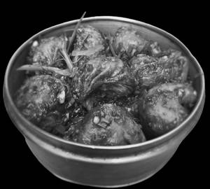 Veg Chilli Momos [8pcs]
