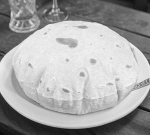 1 fulka roti( wheat)